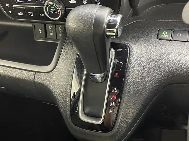 ホンダ Ｎ ＢＯＸ カスタム G L ホンダセンシング 埼玉県 2018(平30)年 4.6万km プラチナホワイトパール 純正ナビ/ CD DVD Bluetooth/バックカメラ/両側電動スライドドア/アダプティブクルーズコントロール/衝突軽減ブレーキ/レーンキープアシスト/革調シートカバー/LEDヘッドライト/コーナーセンサー/ドライブレコーダー/ビルトインETC/スマートキー