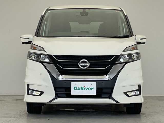 日産 セレナ ハイウェイスター G 愛知県 2017(平29)年 4.7万km ブリリアントホワイトパール プロパイロット/純正9型ナビ/フリップダウンモニター/全方位カメラ/両側パワースライドドア/クルーズコントロール/バックカメラ/コーナーセンサー/純正アルミホイール/LEDヘッドライト/オートライト/ドライブレコーダー/ETC/衝突軽減システム/フルセグ/CD DVD/Bluetooth/ステアリングスイッチ/スマートキー/プッシュスタート