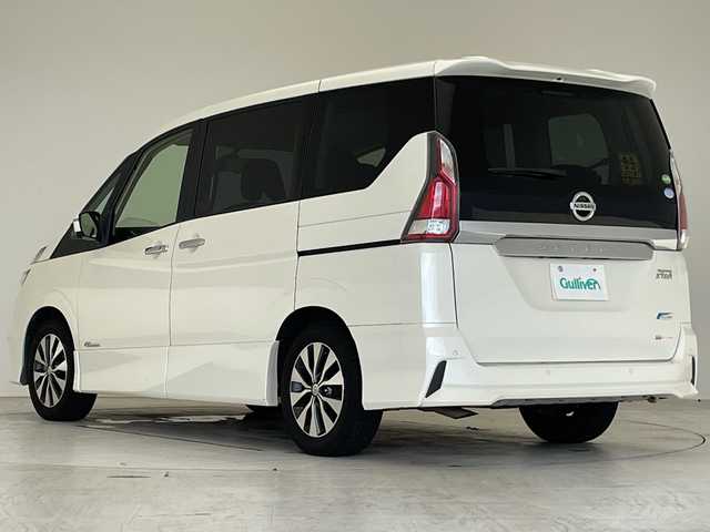 日産 セレナ ハイウェイスター G 愛知県 2017(平29)年 4.7万km ブリリアントホワイトパール プロパイロット/純正9型ナビ/フリップダウンモニター/全方位カメラ/両側パワースライドドア/クルーズコントロール/バックカメラ/コーナーセンサー/純正アルミホイール/LEDヘッドライト/オートライト/ドライブレコーダー/ETC/衝突軽減システム/フルセグ/CD DVD/Bluetooth/ステアリングスイッチ/スマートキー/プッシュスタート