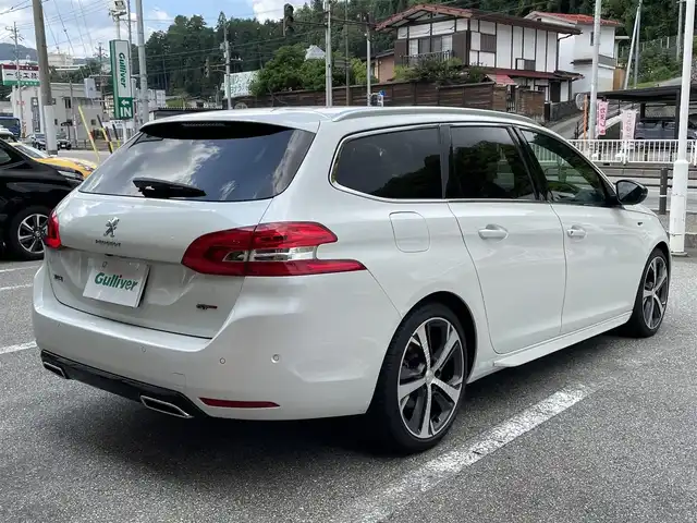 プジョー ３０８ SW GT ブルーHDi 岐阜県 2019(平31)年 1.7万km ネイクルホワイト 純正ディスプレイオーディオ/(Bluetooth/FM)/バックカメラ/クルーズコントロール/コーナーセンサー/ブラインドスポットモニター/レーンキープアシスト/プリクラッシュセーフティー/パドルシフト/ドライブレコーダー/LEDヘッドライト/ルーフレール/ETC/スマートキー/プッシュスタート/アイドリングストップ/保証書/取扱説明書