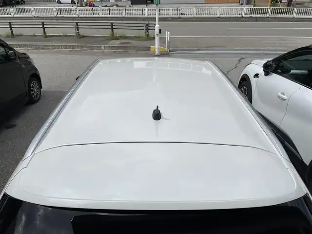 プジョー ３０８ SW GT ブルーHDi 岐阜県 2019(平31)年 1.7万km ネイクルホワイト 純正ディスプレイオーディオ/(Bluetooth/FM)/バックカメラ/クルーズコントロール/コーナーセンサー/ブラインドスポットモニター/レーンキープアシスト/プリクラッシュセーフティー/パドルシフト/ドライブレコーダー/LEDヘッドライト/ルーフレール/ETC/スマートキー/プッシュスタート/アイドリングストップ/保証書/取扱説明書