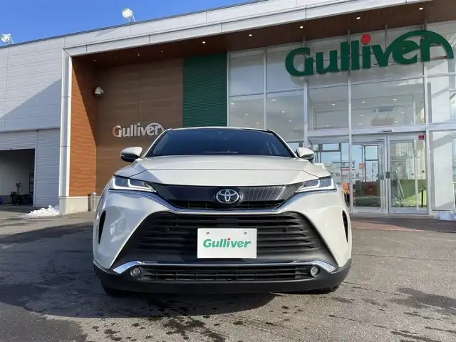 トヨタ ハリアー Z レザーパッケージ 道央・札幌 2021(令3)年 4.7万km ホワイトパールクリスタルシャイン ワンオーナー/４WD/純正HDDナビ(AM/FM/BT/USB)/フルセグ（走行中視聴可能）/バックカメラ/ウィンカーミラー/ステアリングリモコン/ステアリングヒーター/クルーズコントロール（追従走行あり）/ドアバイザー/プッシュスタート/ETC2.0（ビルトイン）/パワーバックドア/シートヒーター（運転席/助手席）/エアシート（運転席/助手席）/パワーシート（運転席/助助手席）/オートライト/オートマチックハイビーム/フォグランプ/オートブレーキホールド/コーナーセンサー/横滑り防止装置/衝突軽減ブレーキ/レーンキープアシスト/盗難防止装置/積込夏タイヤ（純正AW.225/55R19.20年製溝4ｍｍ）