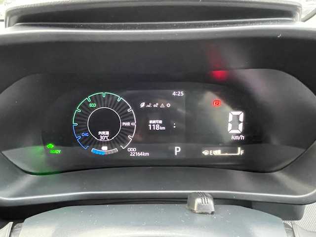 トヨタ ライズ Z 静岡県 2022(令4)年 2.3万km ファイアークォーツレッドM ●純正9インチナビ/(フルセグ/CD/DVD/Bluetooth)/(デンソーテン/NSZT-Y68T)/●前席シートヒーター/●バックカメラ/●レーダークルーズコントロール/●ブラインドスポットモニター/●プリクラッシュセーフティ/●レーンキープアシスト/●後方クリアランスソナー/●電動パーキングブレーキ/●オートブレーキホールド/●LEDヘッドライト＆フォグランプ/●オートライト/●革巻きステアリング/●ステアリングスイッチ/●ETC2.0/●電動格納ウィンカーミラー/●スマートキー/●プッシュスタート/●ドアバイザー/●純正フロアマット/●純正17インチアルミホイール/●W＋サイドSRS＋ABS/●車両取扱説明書/●ナビ取扱説明書