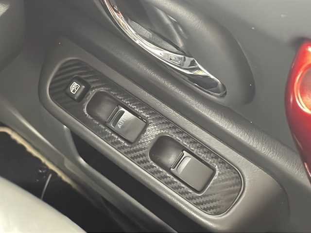 スズキ ジムニー ランドベンチャー 愛知県 2018(平30)年 3.3万km クールカーキPM /禁煙車//JB23最終型・特別仕様車”ランドベンチャー”//カロッツェリアサイバーナビ(AVIC-CZ902)//フルセグTV//バックカメラ//ETC//TANIGUCHI ソルブ3インチアップキット//TANIGUCHI HKSコラボクワイエットマフラー//RV-inno ルーフキャリア&ボックス//ROADWIN マッドガード//MRS エアクリ&エアクリチャンバー//SAMCO ターボパイプ//ハロゲンヘッドライト//専用合皮シート//運転席シートヒーター//革巻きステアリング//ステアリングスイッチ//純正16インチアルミホイール//BFgoodrichオールテレインタイヤ//キーレスキー