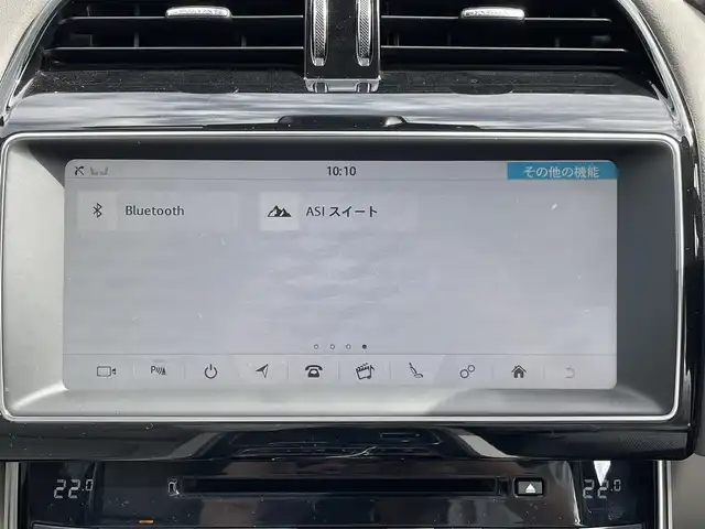 ジャガー ＸＥ XE プレステージ 群馬県 2019(平31)年 6.3万km 黒 4WD/ディーゼルターボ車/純正メーカーマルチナビ/（CD/DVD/MSV/SD/Bluetooth/フルセグ）/バックカメラ/MERIDIANプレミアムサウンドシステム/パドルシフト/ステアリングリモコン/アクティブセーフティパック/・ブラインドスポットアシスト/・レーンキープアシスト/・ドライバーコンディションモニター/パワートランク/ベージュ革シート/パワーシート/シートヒーター/コーナーセンサー/前後ドライブレコーダー/保証書/取扱説明書/スペアキー