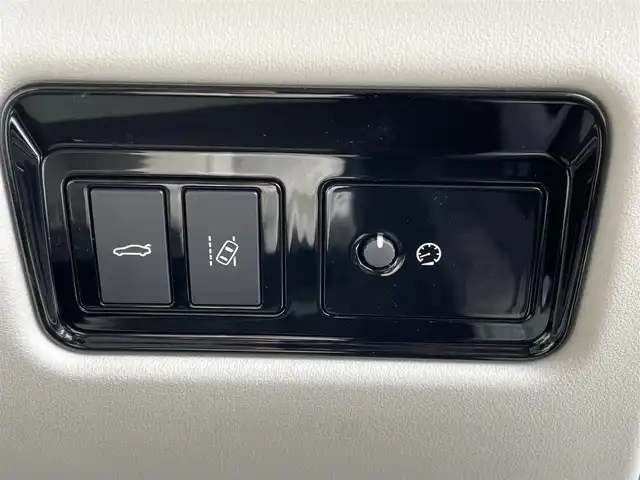 ジャガー ＸＥ XE プレステージ 群馬県 2019(平31)年 6.3万km 黒 4WD/ディーゼルターボ車/純正メーカーマルチナビ/（CD/DVD/MSV/SD/Bluetooth/フルセグ）/バックカメラ/MERIDIANプレミアムサウンドシステム/パドルシフト/ステアリングリモコン/アクティブセーフティパック/・ブラインドスポットアシスト/・レーンキープアシスト/・ドライバーコンディションモニター/パワートランク/ベージュ革シート/パワーシート/シートヒーター/コーナーセンサー/前後ドライブレコーダー/保証書/取扱説明書/スペアキー