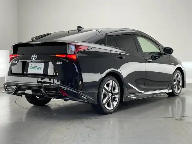 トヨタ プリウス Sツーリングセレクション 愛知県 2019(令1)年 4.4万km アティチュードブラックマイカ 純正ナビ/TRDエアロパーツ/トヨタセーフティセンス/シートヒーター/LEDオートライト/フォグランプ/ETC/前後ドライブレコーダー/レーダークルーズコントロール/純正アルミホイール/純正フロアマット/バックカメラ/コーナーセンサー/フルセグTV/DVD/衝突被害軽減ブレーキ/カーテンエアバック/禁煙車