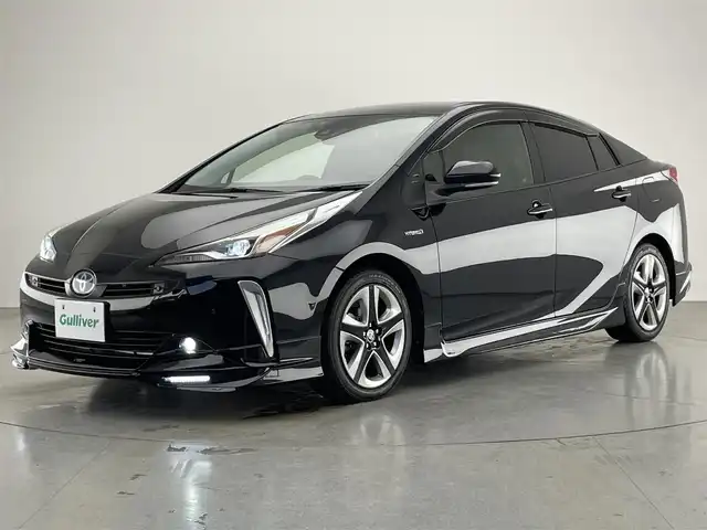 トヨタ プリウス Sツーリングセレクション 愛知県 2019(令1)年 4.4万km アティチュードブラックマイカ 純正ナビ/TRDエアロパーツ/トヨタセーフティセンス/シートヒーター/LEDオートライト/フォグランプ/ETC/前後ドライブレコーダー/レーダークルーズコントロール/純正アルミホイール/純正フロアマット/バックカメラ/コーナーセンサー/フルセグTV/DVD/衝突被害軽減ブレーキ/カーテンエアバック/禁煙車