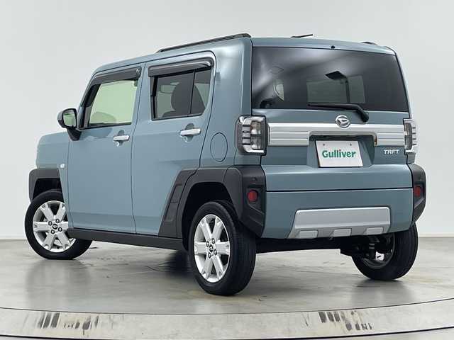 ダイハツ タフト G ターボ クロムベンチャー 埼玉県 2021(令3)年 2.4万km レイクブルーメタリック 純正ナビ/　(Bluetooth/HDMI/iPod/DVD/CD/FM/AM)/フルセグテレビ/アラウンドビューモニター/ETC/ドライブレコーダー/レーダークルーズコントロール/衝突被害軽減ブレーキ/車線逸脱警報/クリアランスソナー/シートヒーター/電子パーキングシステム/ブレーキホールド/プッシュスタート/純正フロアマット/純正15インチアルミホイール