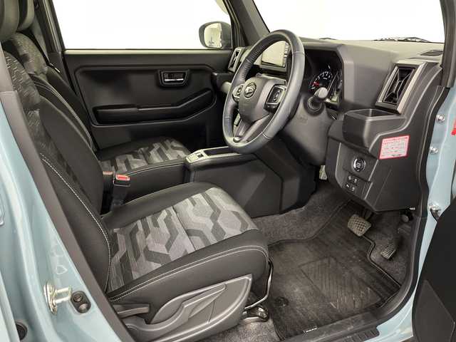 ダイハツ タフト G ターボ クロムベンチャー 埼玉県 2021(令3)年 2.4万km レイクブルーメタリック 純正ナビ/　(Bluetooth/HDMI/iPod/DVD/CD/FM/AM)/フルセグテレビ/アラウンドビューモニター/ETC/ドライブレコーダー/レーダークルーズコントロール/衝突被害軽減ブレーキ/車線逸脱警報/クリアランスソナー/シートヒーター/電子パーキングシステム/ブレーキホールド/プッシュスタート/純正フロアマット/純正15インチアルミホイール