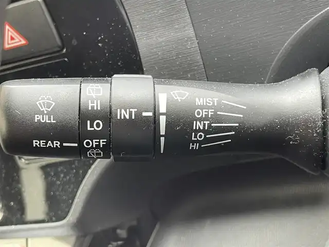 トヨタ アクア S スタイルブラック 神奈川県 2016(平28)年 5.1万km ライムホワイトパールクリスタルシャイン 衝突軽減ブレーキシステム/レーンキープアシスト/純正ＳＤナビ/・Bluetooth/AUX/CD/バックカメラ　/ビルトインＥＴＣ　/ＢＲＩＤＥＳＴＯＮＥ製ＢＡＬＭＩＮＵＭホイール　/オートライト/ＬＥＤヘッドライト　/フォグランプ　/プッシュスタート/スマートキー　/Wエアバッグ/保証書/スペアキー