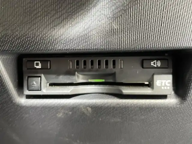 トヨタ アクア S スタイルブラック 神奈川県 2016(平28)年 5.1万km ライムホワイトパールクリスタルシャイン 衝突軽減ブレーキシステム/レーンキープアシスト/純正ＳＤナビ/・Bluetooth/AUX/CD/バックカメラ　/ビルトインＥＴＣ　/ＢＲＩＤＥＳＴＯＮＥ製ＢＡＬＭＩＮＵＭホイール　/オートライト/ＬＥＤヘッドライト　/フォグランプ　/プッシュスタート/スマートキー　/Wエアバッグ/保証書/スペアキー