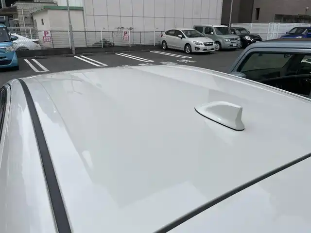 トヨタ アクア S スタイルブラック 神奈川県 2016(平28)年 5.1万km ライムホワイトパールクリスタルシャイン 衝突軽減ブレーキシステム/レーンキープアシスト/純正ＳＤナビ/・Bluetooth/AUX/CD/バックカメラ　/ビルトインＥＴＣ　/ＢＲＩＤＥＳＴＯＮＥ製ＢＡＬＭＩＮＵＭホイール　/オートライト/ＬＥＤヘッドライト　/フォグランプ　/プッシュスタート/スマートキー　/Wエアバッグ/保証書/スペアキー