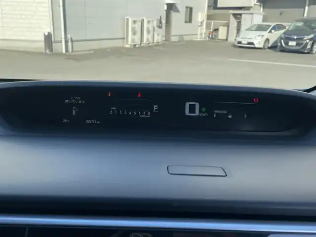 ホンダ ステップワゴン スパーダ クールスピリット 静岡県 2017(平29)年 8.6万km ホワイトオーキッドパール ワンオーナー/ホンダセンシング/・衝突軽減ブレーキ（CMBS）/・踏み間違い衝突軽減システム/・歩行者事故低減ステアリング/・路外逸脱抑制機能/・先行車発進お知らせ機能/・標識認識機能/・渋滞追従機能付アダプティブクルーズコントロール（ACC）/・トラフィックジャムアシスト（渋滞運転支援機能）/・車線維持支援システム（LKAS）/両側パワースライドドア/フリップダウンモニター/純正メモリナビ/・フルセグ/Bluetooth/SD/CD/DVD/バックカメラ/ステアリングリモコン/前席シートヒーター/カーテンエアバック/パドルシフト/2列目サンシェード/2列目シートバックテーブル/ドアバイザー/ＥＴＣ/純正フロアマット/純正１７インチＡＷ/新車時保証書/取扱説明書