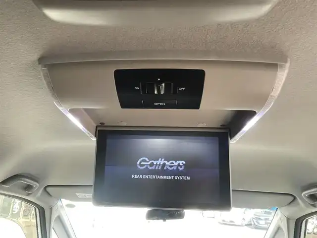 ホンダ ステップワゴン スパーダ クールスピリット 静岡県 2017(平29)年 8.6万km ホワイトオーキッドパール ワンオーナー/ホンダセンシング/・衝突軽減ブレーキ（CMBS）/・踏み間違い衝突軽減システム/・歩行者事故低減ステアリング/・路外逸脱抑制機能/・先行車発進お知らせ機能/・標識認識機能/・渋滞追従機能付アダプティブクルーズコントロール（ACC）/・トラフィックジャムアシスト（渋滞運転支援機能）/・車線維持支援システム（LKAS）/両側パワースライドドア/フリップダウンモニター/純正メモリナビ/・フルセグ/Bluetooth/SD/CD/DVD/バックカメラ/ステアリングリモコン/前席シートヒーター/カーテンエアバック/パドルシフト/2列目サンシェード/2列目シートバックテーブル/ドアバイザー/ＥＴＣ/純正フロアマット/純正１７インチＡＷ/新車時保証書/取扱説明書