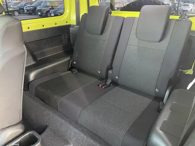 スズキ ジムニー XC 鳥取県 2023(令5)年 2.3万km キネティックイエロー/ブラック ４WD　ターボ/ツートンカラー/ルーフブラック/ワンオーナー/社外８型ナビ／ＴＶ／ＤＶＤ／ＣＤ／ＢＴ/フロント／バックカメラ/MotorFarm３インチリフトＵＰキット/・FARMスプリング/アブショーバー/・ステンレスラテラルロット/・キャスター＾補正ブッシュ/・50ｍｍ延長ブレーキホース/社外２本出しマフラー/カロッツエリアスピーカー/ツイーター/TOYOオープンカントリー/ルーフラック/リヤラダー/サイドステップ/ボンネット/バックドアダンパー交換/ボンネットバイザー/グリル内LEDデイライト/（通常時：ホワイト　ライト点灯時：オレンジ）/C.Llinkシリコンインテークホース/社外アルミスタットレスセット/（タイヤ残溝　９部山）/３Driveスロットルコントロール/衝突軽減ブレーキ/クルーズコントロール/ＬＥＤヘットライト/プッシュスタート/スマートキーｘ２/純正パーツ積込