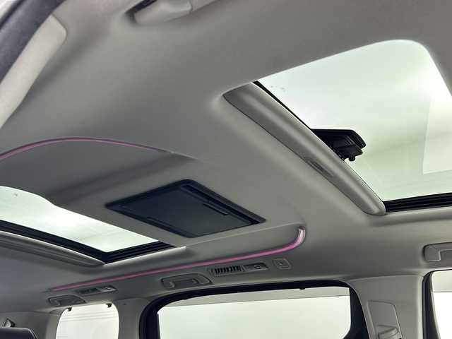 トヨタ アルファード S Cパッケージ 大阪府 2020(令2)年 5万km ホワイトパールクリスタルシャイン 純正9型ディスプレイオーディオナビ/【フルセグTV/Bluetooth/FM/AM】/純正12.1型フリップダウンモニター/ツインムーンルーフ/100V電源/パワーバックドア/両側パワースライドドア/トヨタセーフティセンス/・ブラインドスポットモニター(BSM)/・レーダークルーズコントロール/・プリクラッシュセーフティー/・オートマチックハイビーム/・レーンキープアシスト/オートホールド/レザーシート/パワーシート/シートメモリー/後席オットマン/D/N席シートベンチレーション/D/N席シートヒーター/ステアリングヒーター/バックカメラ/ビルドインETC/デジタルインナーミラー/社外レーダー