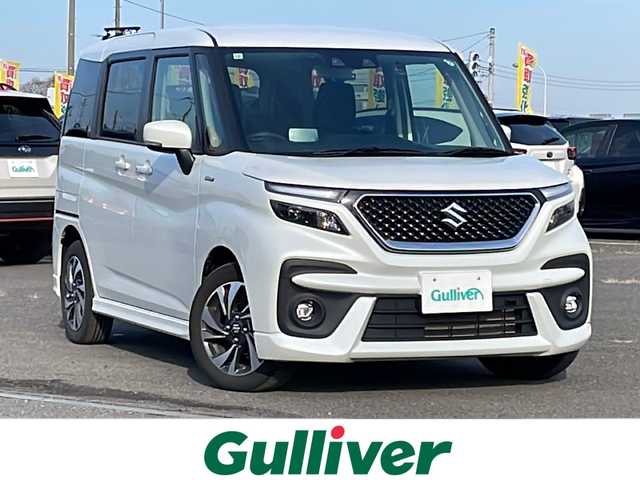 スズキ ソリオ バンディット HV MV 道央・札幌 2024(令6)年 1.5万km ピュアホワイトP ４WD/社外メモリーナビ/AM/FM/BT/スズキセーフティサポート/衝突被害軽減ブレーキ/横滑り防止装置/レーダークルーズコントロール/レーンキープアシスト/クリアランスソナー/バックカメラ/ETC/ドライブレコーダー/アイドリングストップ/両側パワースライドドア/前席シートヒーター/革巻きステアリング/ステアリングリモコン/プッシュスタート/スマートキー/LEDヘッドライト/オートライト/オートマチックハイビーム/フォグランプ/電動格納ミラー/ヒーテッドドアミラー/ウィンカーミラー/社外フロアマット/スペアキー