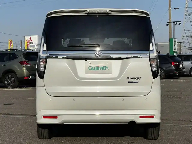 スズキ ソリオ バンディット HV MV 道央・札幌 2024(令6)年 1.5万km ピュアホワイトP ４WD/社外メモリーナビ/AM/FM/BT/スズキセーフティサポート/衝突被害軽減ブレーキ/横滑り防止装置/レーダークルーズコントロール/レーンキープアシスト/クリアランスソナー/バックカメラ/ETC/ドライブレコーダー/アイドリングストップ/両側パワースライドドア/前席シートヒーター/革巻きステアリング/ステアリングリモコン/プッシュスタート/スマートキー/LEDヘッドライト/オートライト/オートマチックハイビーム/フォグランプ/電動格納ミラー/ヒーテッドドアミラー/ウィンカーミラー/社外フロアマット/スペアキー