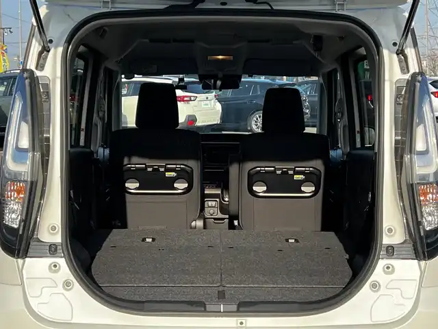 スズキ ソリオ バンディット HV MV 道央・札幌 2024(令6)年 1.5万km ピュアホワイトP ４WD/社外メモリーナビ/AM/FM/BT/スズキセーフティサポート/衝突被害軽減ブレーキ/横滑り防止装置/レーダークルーズコントロール/レーンキープアシスト/クリアランスソナー/バックカメラ/ETC/ドライブレコーダー/アイドリングストップ/両側パワースライドドア/前席シートヒーター/革巻きステアリング/ステアリングリモコン/プッシュスタート/スマートキー/LEDヘッドライト/オートライト/オートマチックハイビーム/フォグランプ/電動格納ミラー/ヒーテッドドアミラー/ウィンカーミラー/社外フロアマット/スペアキー