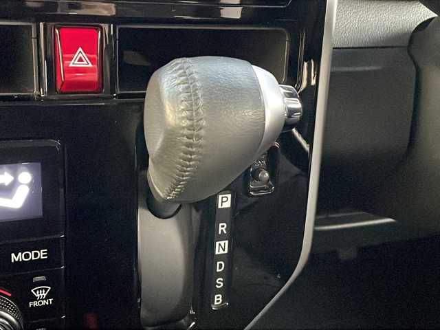 トヨタ ルーミー カスタムG 三重県 2019(令1)年 4.3万km パールホワイトⅢ 純正ＳＤナビ/バックカメラ/前後ドラレコ/両側パワースライドドア/シートヒーター/ＥＴＣ/クルーズコントロール/レーンキープアシスト/リヤクリアランスソナー/アイドリングストップ/衝突被害軽減システム/ステアリングリモコン/ＬＥＤライト/オートライト/オートマチックハイビーム/フォグランプ/モデリスタエアロ/フルセグTV/CD/DVD/SD/Bluetooth/禁煙車