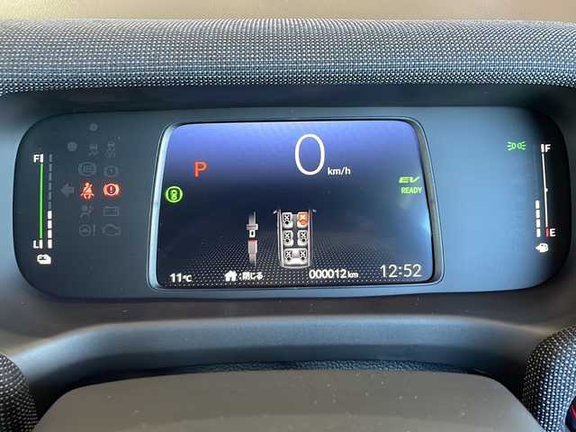 ホンダ フリード ハイブリット e:HEV AIR EX 静岡県 2025(令7)年 0.1千km メテオロイドグレーメタリック 純正9インチナビ/・AM/FM/・フルセグTV/・Apple Car Play/・Android Auto/・Bluetooth/ホンダセンシング/●衝突軽減ブレーキ（CMBS）/●先行車発進お知らせ機能/●歩行者事故低減ステアリング/●路外逸脱抑制機能/●標識認識機能/●渋滞追従機能付アダプティブクルーズコントロール/●車線維持支援システム/●トラフィックジャムアシスト（渋滞運転支援機能）/●誤発進抑制機能/●後方誤発進抑制機能/●近距離衝突軽減ブレーキ/●急アクセル抑制機能/●パーキングセンサーシステム/●オートハイビーム●/主要装備/・バックカメラ/・クリアランスソナー/・両側パワスラ/・ビルトインＥＴＣ/・電動パーキング/・リアクーラー/・サイドカーテンエアバッグ/・前席シートヒーター/・純正フロアマット/・純正アルミ