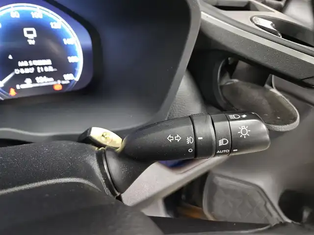 トヨタ ＲＡＶ４ G Zパッケージ 香川県 2023(令5)年 7.3万km アティチュードブラックマイカ 4WD/ワンオーナー/純正10.5型ナビ/フルセグTV/ハンズフリーパワーバックドア/パノラミックビューモニター/ビルトインETC2.0/デジタルインナーミラー/レーダークルーズコントロール/セーフティセンス/・衝突被害軽減ブレーキ/・車線逸脱防止支援システム/・カーブ速度抑制機能/・ドライバー異常時対応システム/LEDヘッドランプ/革巻きステアリング/ステアリングヒーター/ブラック合皮シート/運転席パワーシート/前席シートヒーター/ベンチレーション/純正19インチアルミホイール/スマートキー/プッシュエンジンスタート/禁煙車