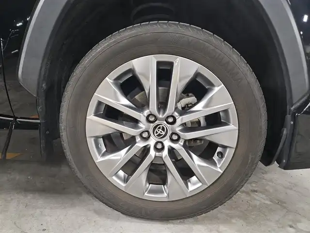 トヨタ ＲＡＶ４ G Zパッケージ 香川県 2023(令5)年 7.3万km アティチュードブラックマイカ 4WD/ワンオーナー/純正10.5型ナビ/フルセグTV/ハンズフリーパワーバックドア/パノラミックビューモニター/ビルトインETC2.0/デジタルインナーミラー/レーダークルーズコントロール/セーフティセンス/・衝突被害軽減ブレーキ/・車線逸脱防止支援システム/・カーブ速度抑制機能/・ドライバー異常時対応システム/LEDヘッドランプ/革巻きステアリング/ステアリングヒーター/ブラック合皮シート/運転席パワーシート/前席シートヒーター/ベンチレーション/純正19インチアルミホイール/スマートキー/プッシュエンジンスタート/禁煙車