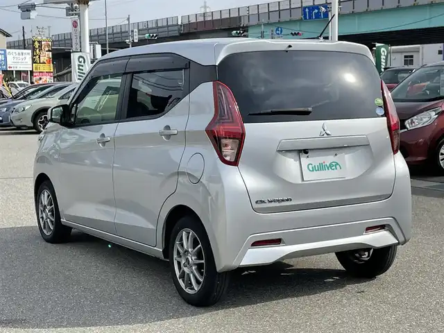 車両画像2