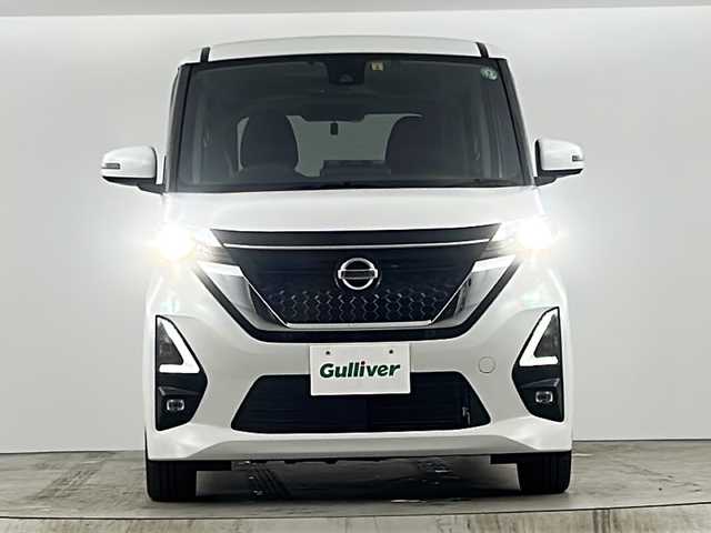 日産 ルークス HWS Gターボ プロパイロットED 愛知県 2020(令2)年 4.6万km ホワイトパール ターボ車　/プロパイロット/パナソニック　ストラーダ１０インチナビ　/CD/DVD/Bluetooth/フルセグ　/アラウンドビューモニター　/バックカメラ　/オートブレーキホールド/後席サーキュレーター/両側パワースライドドア　/前後コーナーセンサー　/前後ドライブレコーダー　/レーダークルーズコントロール　/ビルドインＥＴＣ　/スマートキー/プッシュスタート/オートエアコン/オートライト/LEDヘッドライト/ベンチシート/ABS/レーンキープアシスト/横滑り防止装置/盗難防止装置