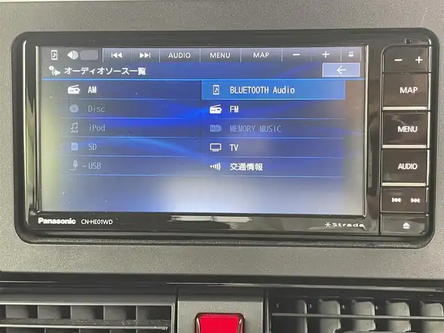 ダイハツ タント カスタム RS スタイルセレクション 千葉県 2022(令4)年 2.7万km シャイニングホワイトパール スマートアシスト/・先行車発進お知らせ機能/・車線逸脱防止アシスト/・標識認識アシスト/・レーンキープコントロール/・レーダークルーズコントロール/・クリアランスソナー/両側パワースライドドア/ミラクルオープン/スーパースライド/Panasonicメモリナビ/・型式：CN-HE01WD/・CD/DVD/Bluetooth/フルセグTV/バックカメラ/ビルトインETC/ハーフレザーシート/シートヒーター/電子パーキングブレーキ/革巻きステアリング/ステアリングスイッチ/オートライト/・LEDヘッドライト/・LEDフォグランプ/・シーケンシャルウィンカー/・電動格納ミラー/・ブレーキホールド/アイドリングストップ/純正15インチアルミホイール/純正フロアマット/純正ドアバイザー/禁煙車