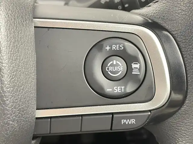 ダイハツ タント カスタム RS スタイルセレクション 千葉県 2022(令4)年 2.7万km シャイニングホワイトパール スマートアシスト/・先行車発進お知らせ機能/・車線逸脱防止アシスト/・標識認識アシスト/・レーンキープコントロール/・レーダークルーズコントロール/・クリアランスソナー/両側パワースライドドア/ミラクルオープン/スーパースライド/Panasonicメモリナビ/・型式：CN-HE01WD/・CD/DVD/Bluetooth/フルセグTV/バックカメラ/ビルトインETC/ハーフレザーシート/シートヒーター/電子パーキングブレーキ/革巻きステアリング/ステアリングスイッチ/オートライト/・LEDヘッドライト/・LEDフォグランプ/・シーケンシャルウィンカー/・電動格納ミラー/・ブレーキホールド/アイドリングストップ/純正15インチアルミホイール/純正フロアマット/純正ドアバイザー/禁煙車