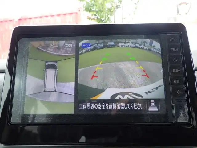 三菱 デリカミニ T プレミアム 千葉県 2025(令7)年 0.1万km未満 緑Ⅱ T　PREMIUM　4WD　9型ディスプレイオーディオ（121/330）CHAMONIXパッケージ（179190）/e-Assist/・衝突被害軽減ブレーキシステム（FCM）/・車線逸脱警報システム（LDW）/・誤発進抑制機能（前進＆後退時）（UMS）/・レーダークルーズコントロールシステム（ACC）/・オートマチックハイビーム[AHB]/ハンズフリー両側パワースライドドア/デジタルインナーミラー/ハーフレザーシート/前席シートヒーター/ディスプレイオーディオ/【Bluetooth接続】/【Apple CarPlay　Android Auto対応】/マルチアラウンドモニター/アイドリングストップ/ステアリングスイッチ/ステアリングヒーター/革巻きステアリング/パドルシフト/LEDヘッドライト/フォグライト/コーナーセンサー/純正15インチアルミホイル/サイド/カーテンエアバッグ/キーレスオペレーションシステム