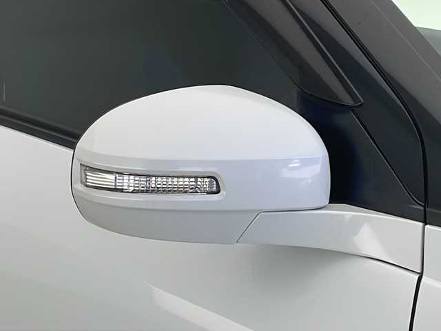 スズキ スイフト XS 長野県 2011(平23)年 6.8万km スノーホワイトパール SDナビ(QY-7150S-A)CD&SD&AM&FM&ワンセグ/純正ビルトインETC/クルーズコントロール/ステアリングスイッチ/パドルシフト/フォグランプ/電動格納ミラー/ヘッドライトレベライザー/ドアバイザー/純正16インチアルミホイール装着/シートリフター/スマートキー/プッシュスタート/スペアキー1本