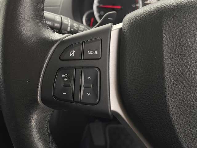 スズキ スイフト XS 長野県 2011(平23)年 6.8万km スノーホワイトパール SDナビ(QY-7150S-A)CD&SD&AM&FM&ワンセグ/純正ビルトインETC/クルーズコントロール/ステアリングスイッチ/パドルシフト/フォグランプ/電動格納ミラー/ヘッドライトレベライザー/ドアバイザー/純正16インチアルミホイール装着/シートリフター/スマートキー/プッシュスタート/スペアキー1本