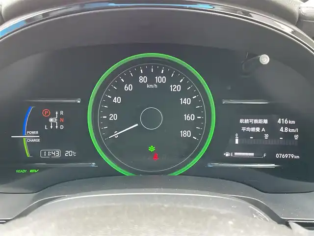 ホンダ シャトル ハイブリッド 道央・札幌 2018(平30)年 7.7万km ルナシルバーM ４WD/社外オーディオ/AM/FM/USB/AUX/横滑り防止装置/ビルトインETC/ECONモード/Sモード/ワイパーデアイサー/EVMODE/プッシュスタート/スマートキー/ハロゲンヘッドライト/フォグランプ/ヘッドライトレベライザー/電動格納ミラー/ヒーテッドドアミラー/ウィンカーミラー/フロアマット/ドアバイザー/スペアキー/鉄チンホイール付夏タイヤ積込/185/65/R15/2023年/山3mm