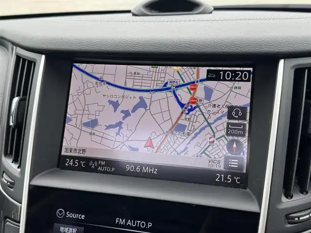 日産 スカイライン ハイブリッド GT タイプSP 兵庫県 2020(令2)年 6.3万km ブリリアントホワイトパール 純正ナビ/サンルーフ/全方位モニター/フルセグTV/Bluetooth接続可/ビルトインETC2.0/ドライブレコーダー/レーダークルーズコントロール/黒革シート/シートヒーター/パワーシート/リバース連動ドアミラー/純正19インチAW