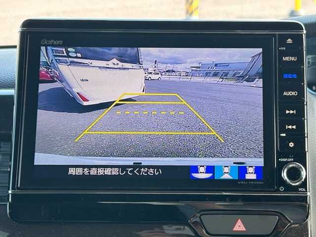 ホンダ Ｎ ＢＯＸ カスタム G L ターボ ホンダセンシング 千葉県 2020(令2)年 2.7万km プラチナホワイトパール 純正8インチメモリナビ/Bluetooth/CD/DVD/フルセグTV/バックカメラ/ETC/前後ドライブレコーダー/社外レーダー/衝突軽減ブレーキ/アダプティブクルーズコントロール/誤発進抑制機能/後方誤発進抑制機能/路外逸脱警報/レーンキープアシスト/標識認識機能/先行車発信お知らせ/オートハイビーム/両側パワースライドドア/ハーフレザーシート/前席シートヒーター/ロールサンシェード/パドルシフト/ステアリングスイッチ/スマートキー/ウインカーミラー/純正15インチアルミホイール/純正フロアマット/純正ドアバイザー