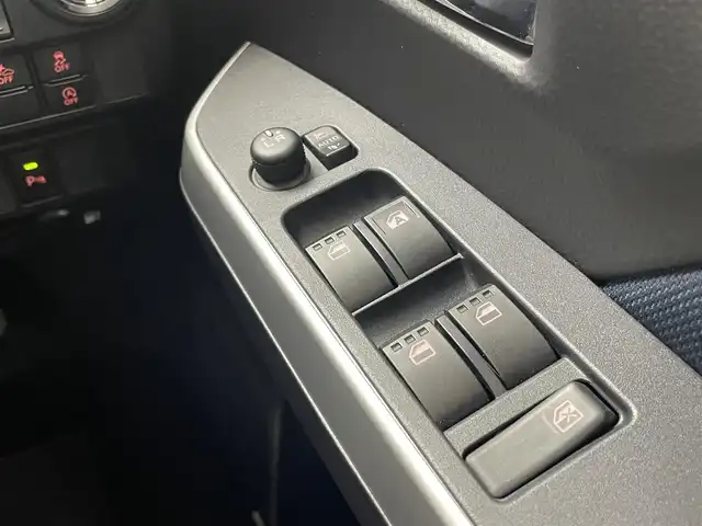 トヨタ ルーミー カスタムG－T 茨城県 2022(令4)年 3.3万km パールホワイトⅢ 純正9型DA/バックカメラ/フルセグ/モデリスタエアロ/衝突被害軽減ブレーキ/車線逸脱抑制装置/レーダークルーズコントロール/オートマチックハイビーム/クリアランスソナー/両側電動スライドドア/ETC/ドラレコ/純正15インチAW/LEDヘッドライト/スマートキー