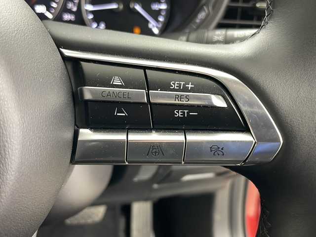 マツダ ＣＸ－３０ X Lパッケージ 道央・札幌 2022(令4)年 2.8万km ソウルレッドクリスタルM ・4WD/・純正マツダコネクト2ナビ&フルセグ&CD&DVD&BT&AppleCarPlay&AndroidAuto/・i-ACTIVSENSE/・スマートブレーキサポート/・レーンキープアシスト/・前後接近車両検知/・ブラインドスポットモニター/・標識認識機能/・クルーズコントロール/・パーキングセンサー/・ヘッドアップディスプレイ/・全方位カメラ/・パワーバックドア/・レザーシート/・メモリー付パワーシート/・シートヒーター/・ハンドルヒーター/・パドルシフト/・革巻きステアリング/・ステアリングスイッチ/・オートワイパー/・ミラーヒーター/・オートマチックハイビーム/・オートライト/・LEDヘッドライト/・LEDフォグ/・ETC/・SPORTモード/・スマートキー/・プッシュスタート/・横滑り防止