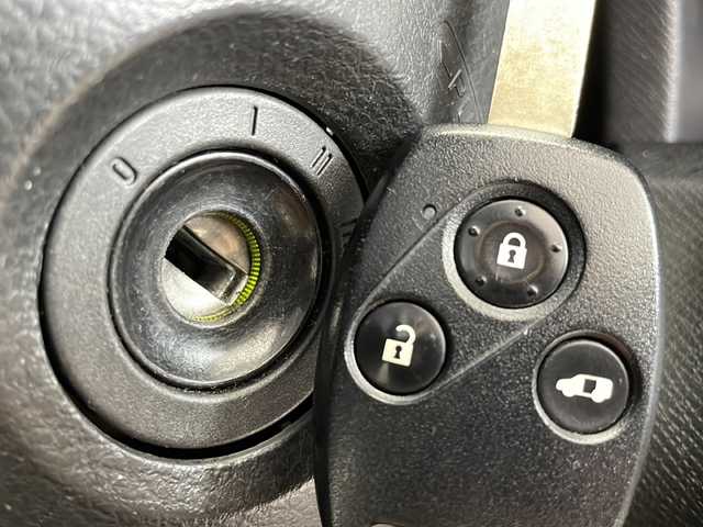 ホンダ ステップワゴン スパーダ S 新潟県 2010(平22)年 3.9万km プレミアムブラキッシュパール 純正HDDナビ/フルセグテレビ/バックカメラ/片側パワースライドドア/ビルトインETC/パドルシフト/ステアリングスイッチ/キーレスエントリー/純正フロアマット