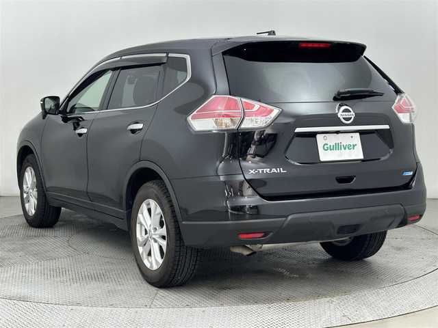 日産 エクストレイル 20X エマージェンシーブレーキ 道央・札幌 2017(平29)年 2.6万km ダイヤモンドブラック ・４WD/・寒冷地仕様/・純正メモリナビ/・CD/DVD/BT/USB/SD/iPod/・フルセグテレビ/・バックカメラ/・前方ドライブレコーダー/・ETC/・衝突軽減ブレーキ/・横滑り防止装置/・レーンキープアシスト/・アイドリングストップ/・ダウンヒルアシストコントロール/・前後コーナーセンサー/・カブロンシート/・D＋N席シートヒーター/・LEDヘッドライト/・プッシュスタート/・スマートキー/・スペアキー/・保証書・取扱説明書