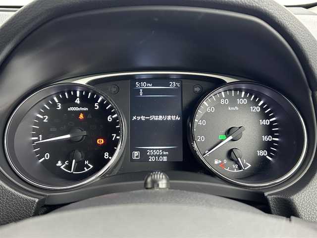 日産 エクストレイル 20X エマージェンシーブレーキ 道央・札幌 2017(平29)年 2.6万km ダイヤモンドブラック ・４WD/・寒冷地仕様/・純正メモリナビ/・CD/DVD/BT/USB/SD/iPod/・フルセグテレビ/・バックカメラ/・前方ドライブレコーダー/・ETC/・衝突軽減ブレーキ/・横滑り防止装置/・レーンキープアシスト/・アイドリングストップ/・ダウンヒルアシストコントロール/・前後コーナーセンサー/・カブロンシート/・D＋N席シートヒーター/・LEDヘッドライト/・プッシュスタート/・スマートキー/・スペアキー/・保証書・取扱説明書
