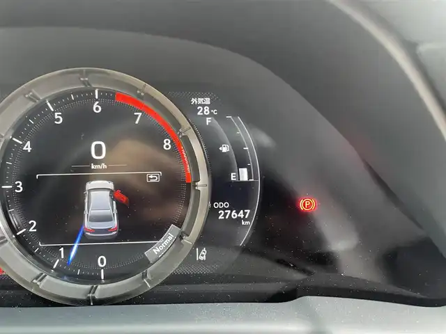 レクサス ＬＳ 500 Fスポーツ 神奈川県 2020(令2)年 2.8万km ホワイトノーヴァガラスフレーク TRDエアロ/TRDマフラー/TRD20インチAW/マークレビンソン/サンルーフ/LEXUS Safety System+A/・PCS(プリクラッシュセーフティ）/・FCTA(フロントクロストラフィックアラート）/・LAT(レーンレーシングアシスト）/・AHS(アダプティブハイビームシステム）/・RSA(ロードサインアシスト）/・レーダークルーズコントロール/・先行車発進告知機能/・ドライバー異常時対応システム/純正12.3インチナビ/・バックカメラ/全方位カメラ/・CD/BD/DVD/・フルセグTV/・Bluetooth/内装/・レクサスクライメントコンジェルジュ/・パワーシート（D席/N席）/・シートヒーター（全席）/・シートベンチレーション（D席/N席）/・シート素材（本革/ウルトラスエード）/ADS/AFS/電動リアゲート/ビルトインETC2，0/HUD/前後ドライブレコーダー/スマートキー×３/新車時手帳/取扱説明書