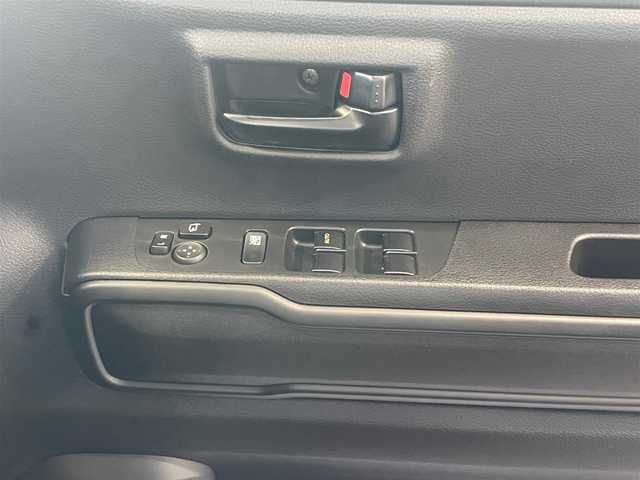 スズキ ハスラー HYBRID G 福井県 2023(令5)年 1.7万km デニムブルー ガンメタリック 2トーン 社外ディスプレイオーディオ　/Ｂｌｕｅｔｏｏｔｈ接続　/前方ドライブレコーダー/ビルトインＥＴＣ　/前席シートヒーター　/アダプティブクルーズコントロール　/ダウンヒルアシストコントール/衝突軽減ブレーキ /レーンアシスト　/リアコーナーセンサー　/横滑り防止装置/アイドリングストップ/スマートキー/プッシュスタート/純正15インチアルミホイール/純正フロアマット