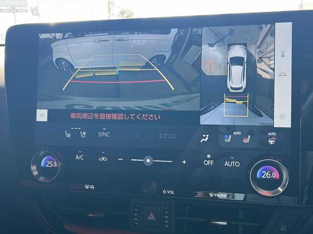 レクサス ＮＸ 350 Fスポーツ 静岡県 2022(令4)年 2万km ソニックチタニウム ワンオーナー/純正ナビ/・FM/・AM/・TV/・Bluetooth/・Miracast/主要装備/・ステルスフルプロテクションフィルム/・ヘッドアップディスプレイ/・全方位カメラ/・運転席+助手席シートヒーター/・運転席+助手席ベンチレーション/・ステアリングヒーター/・黒赤革シート/・前席シートヒーター/・２０インチ純正ＡＷ/・AC100V100W電源/・衝突被害軽減システム/・レーンディパーチャーアラート/・クリアランスソナー/・ブラインドスポットモニター