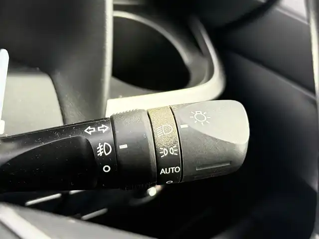 トヨタ ヴェルファイア Z 愛知県 2015(平27)年 7.3万km ブラック トヨタセーフティーセンス/クルーズコントロール/純正ナビ/・Bluetooth/・フルセグTV/・AM/FM/ＡＬＰＩＮＥフリップダウンモニター/片側パワースライドドア/革巻きステアリング/ステアリングリモコン/前後ドラレコ/電子パーキング/ブレーキホールド/ビルトインETC/三列シート/8人乗り/バックカメラ/フォグランプ/AUTOライト