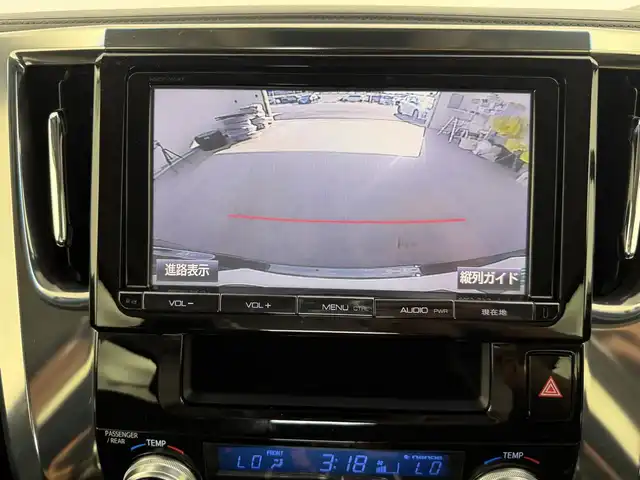 トヨタ ヴェルファイア Z 愛知県 2015(平27)年 7.3万km ブラック トヨタセーフティーセンス/クルーズコントロール/純正ナビ/・Bluetooth/・フルセグTV/・AM/FM/ＡＬＰＩＮＥフリップダウンモニター/片側パワースライドドア/革巻きステアリング/ステアリングリモコン/前後ドラレコ/電子パーキング/ブレーキホールド/ビルトインETC/三列シート/8人乗り/バックカメラ/フォグランプ/AUTOライト