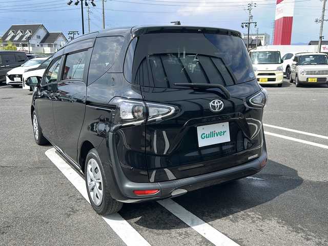 トヨタ シエンタ G 岐阜県 2020(令2)年 1.5万km ブラックマイカ 登録時走行距離14251キロ/純正7インチナビ/全方位モニター/フルセグ/ドライブレコーダー/両側パワースライドドア/純正フロアマット/コーナーセンサー前後/USB/Bluetooth/プッシュスタート/スマートキー/スペアキー