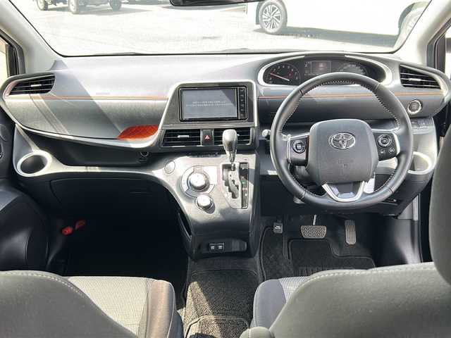 トヨタ シエンタ G 岐阜県 2020(令2)年 1.5万km ブラックマイカ 登録時走行距離14251キロ/純正7インチナビ/全方位モニター/フルセグ/ドライブレコーダー/両側パワースライドドア/純正フロアマット/コーナーセンサー前後/USB/Bluetooth/プッシュスタート/スマートキー/スペアキー